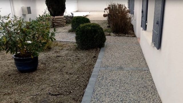 Al-Créa — béton désactivé et lavé — réalisation Allées-Créations